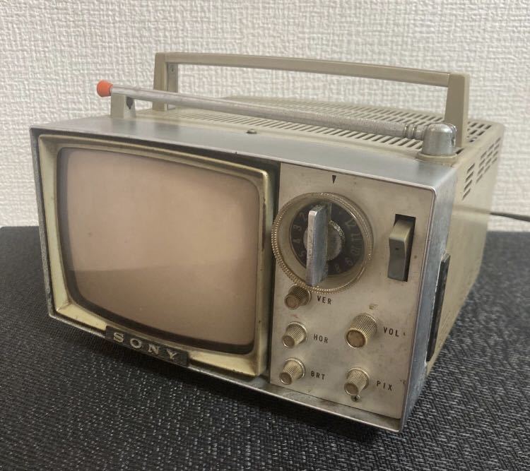 白黒テレビレトロジャンク品 白黒テレビレトロジャンク品