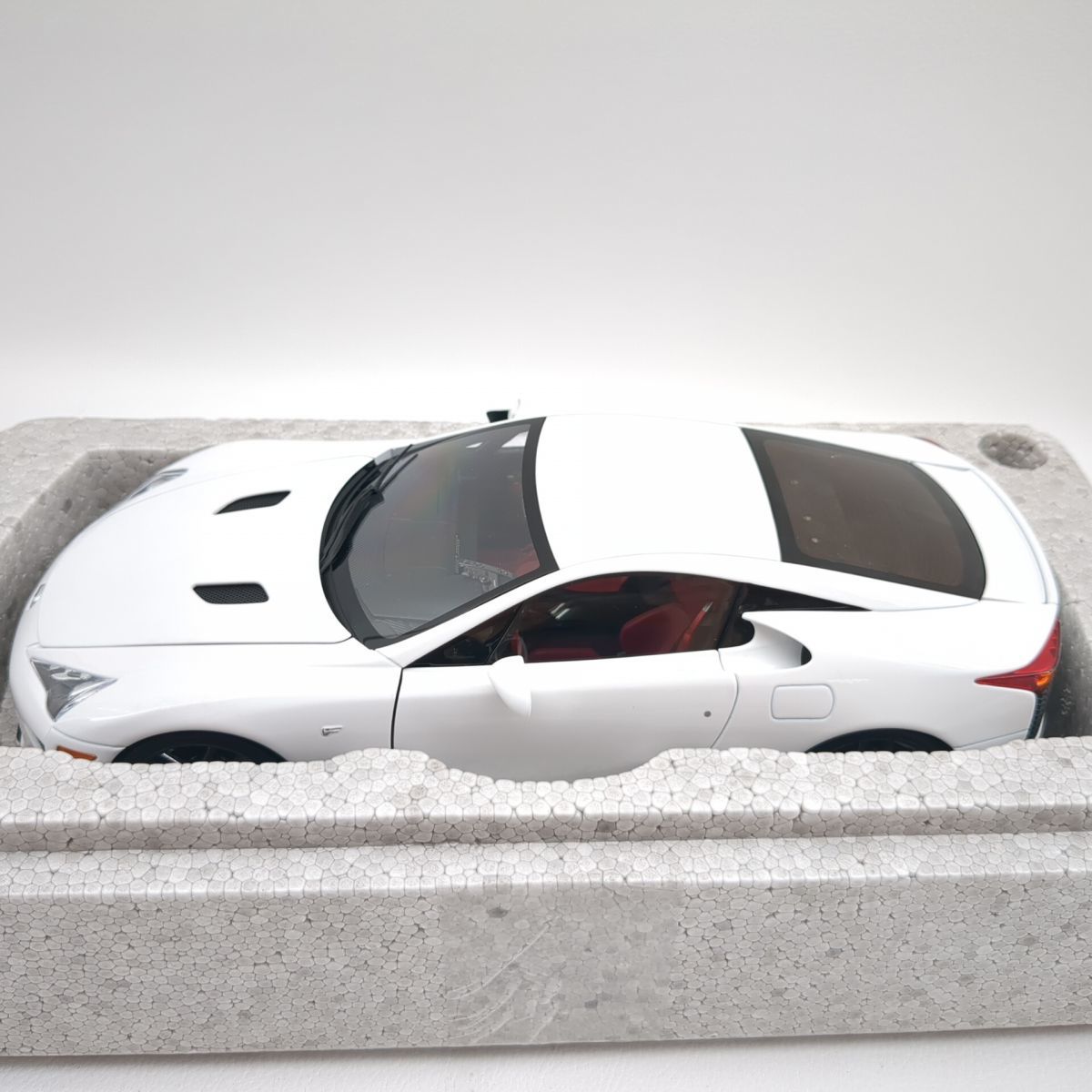 即決 オートアート 1/18 レクサス LFA AUTOart Aa LEXUS LF-A 即決 オートアート 1/18 レクサス LFA AUTOart Aa LEXUS LF-A