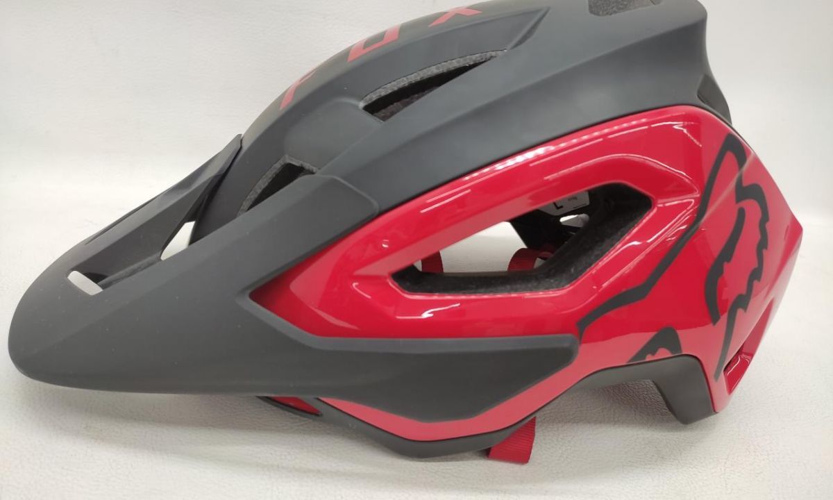 最新コレックション FOX SPEED FRAME PRO 59-63cm 2020年製 ヘルメット