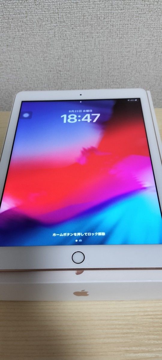 iPad第6世代 WiFiモデル GB ゴールド｜PayPayフリマ