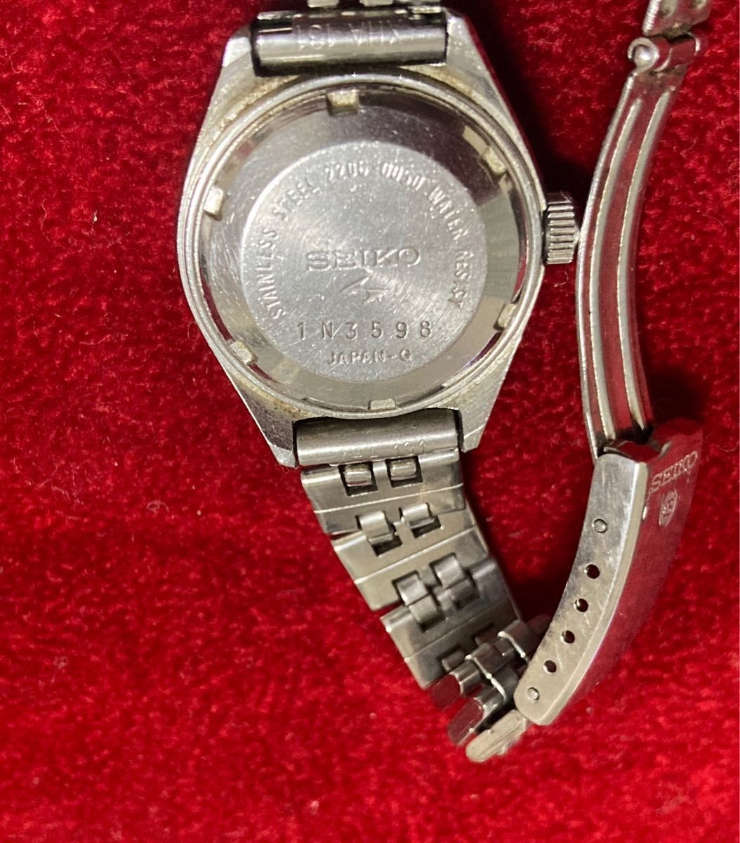 昭和レトロ　腕時計　レディース  SEIKO 17JEWELS ジャンク品 セイコー