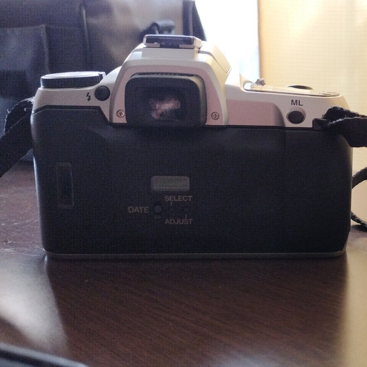 フィルムカメラ PENTAX MZ-30 一眼レフカメラ バッグ付 付属 フィルムカメラ PENTAX MZ-30 一眼レフカメラ バッグ付 付属