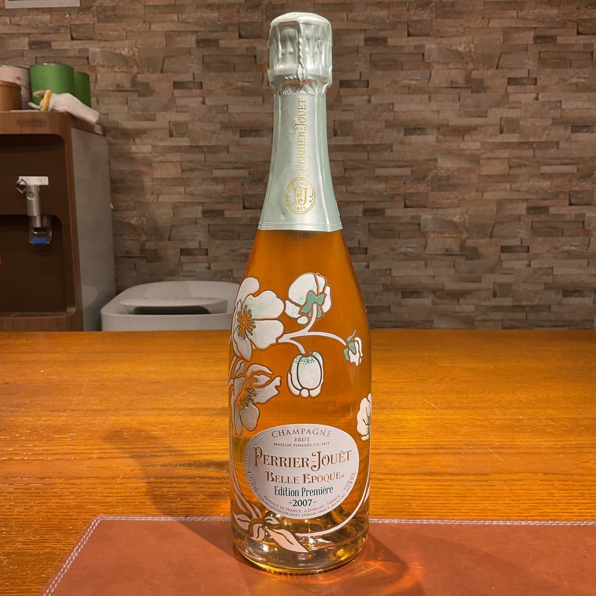 お得な情報満載 【未開栓】PERRIER-JOUET ペリエ ジュエ ベル エポック エディション プルミエール 2007 シャンパン