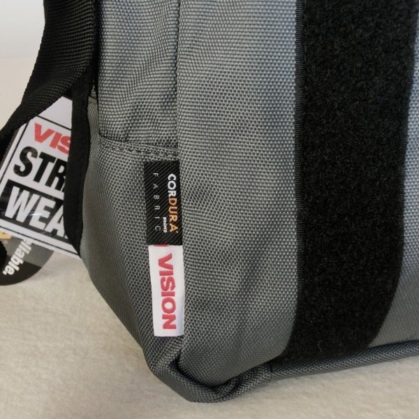 VISION Vision messenger bag VSPC400 gray p8224mese3,900 jpy + tax flap shoulder bag VISION STREET WEAR