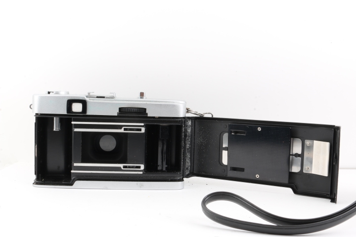 人気提案 ☆訳あり大特価☆ OLYMPUS TRIP 35 x2 #G604 オリンパス