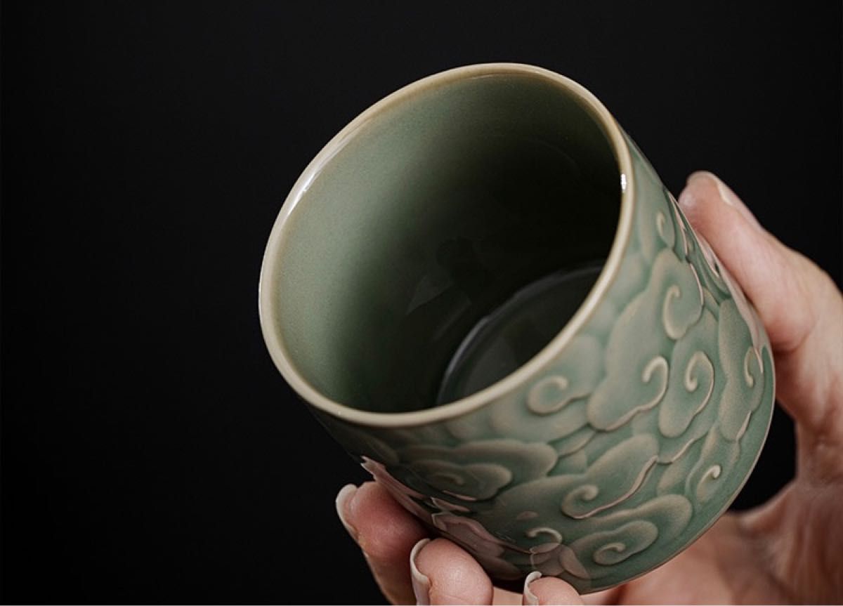 越窯青磁　茶碗　煎茶　湯呑み　茶器　茶道具　中国茶　日本茶　陶磁器　雲