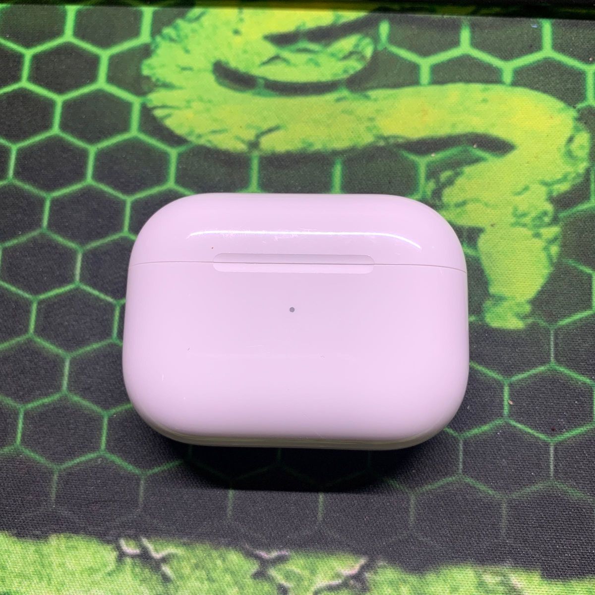 Apple AirPods  Pro 第2世代　 充電ケース エアーポッズ 充電器 ワイヤレスイヤホン