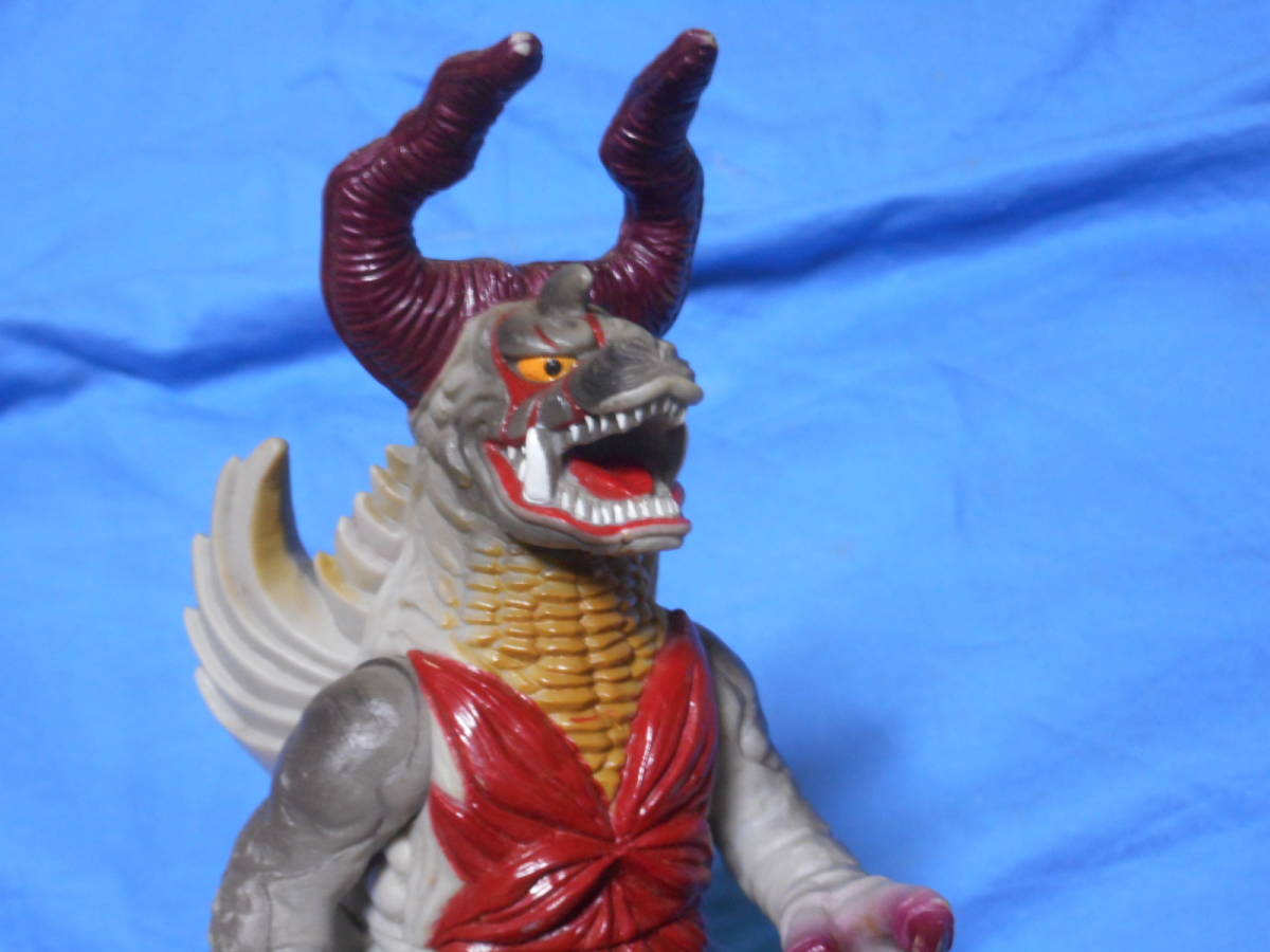 ヤフオク 超パズズ バンダイ ウルトラマン ウルトラ怪獣 ヤフオク 超パズズ バンダイ ウルトラマン ウルトラ怪獣