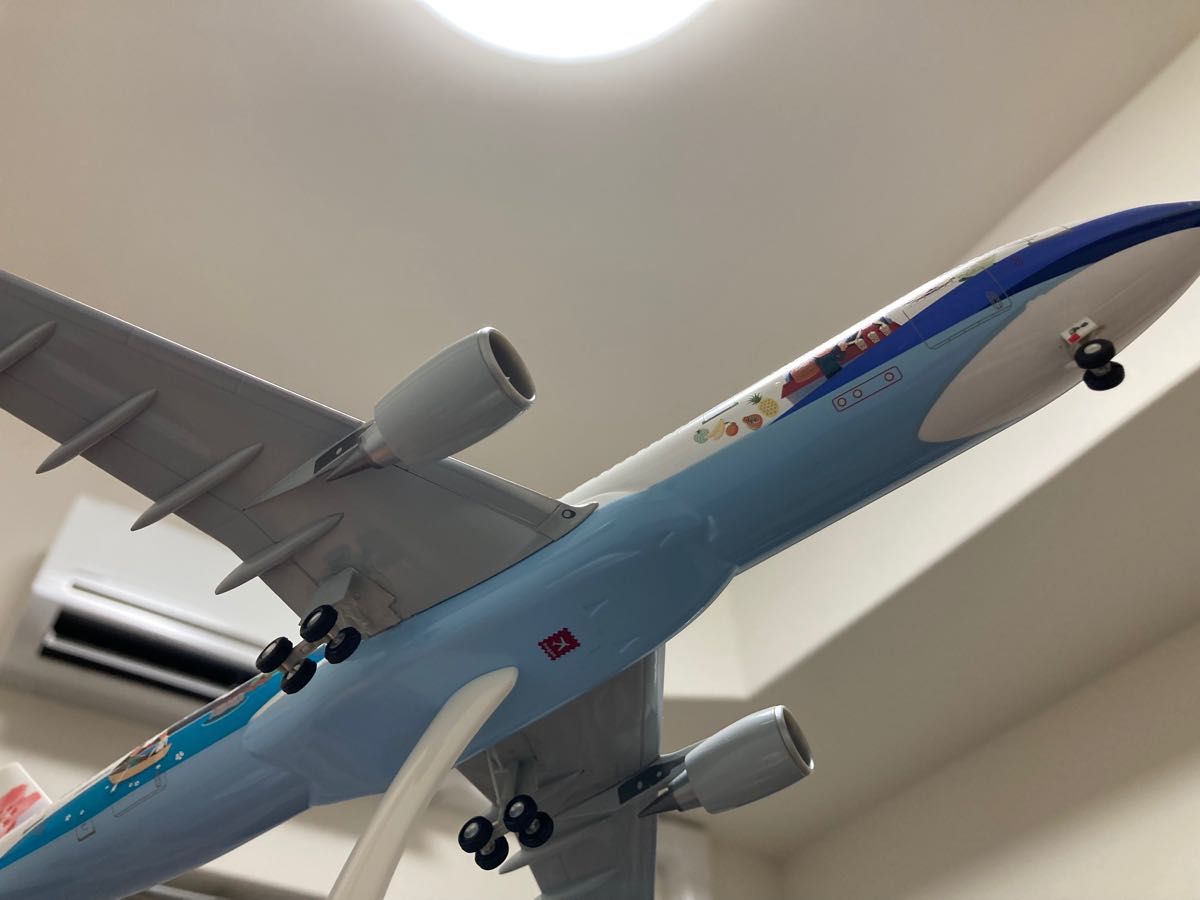 ホーガンウィングス 1/200 チャイナエアライン CAL エアバス A330-300 特別塗装 飛行機模型