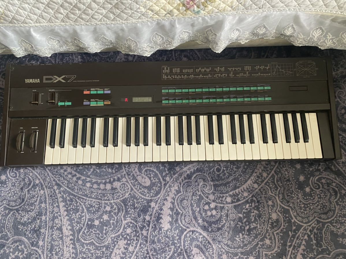 本店は YAMAHA シンセサイザー DX7 ハードケース付 | complejooroverde.com