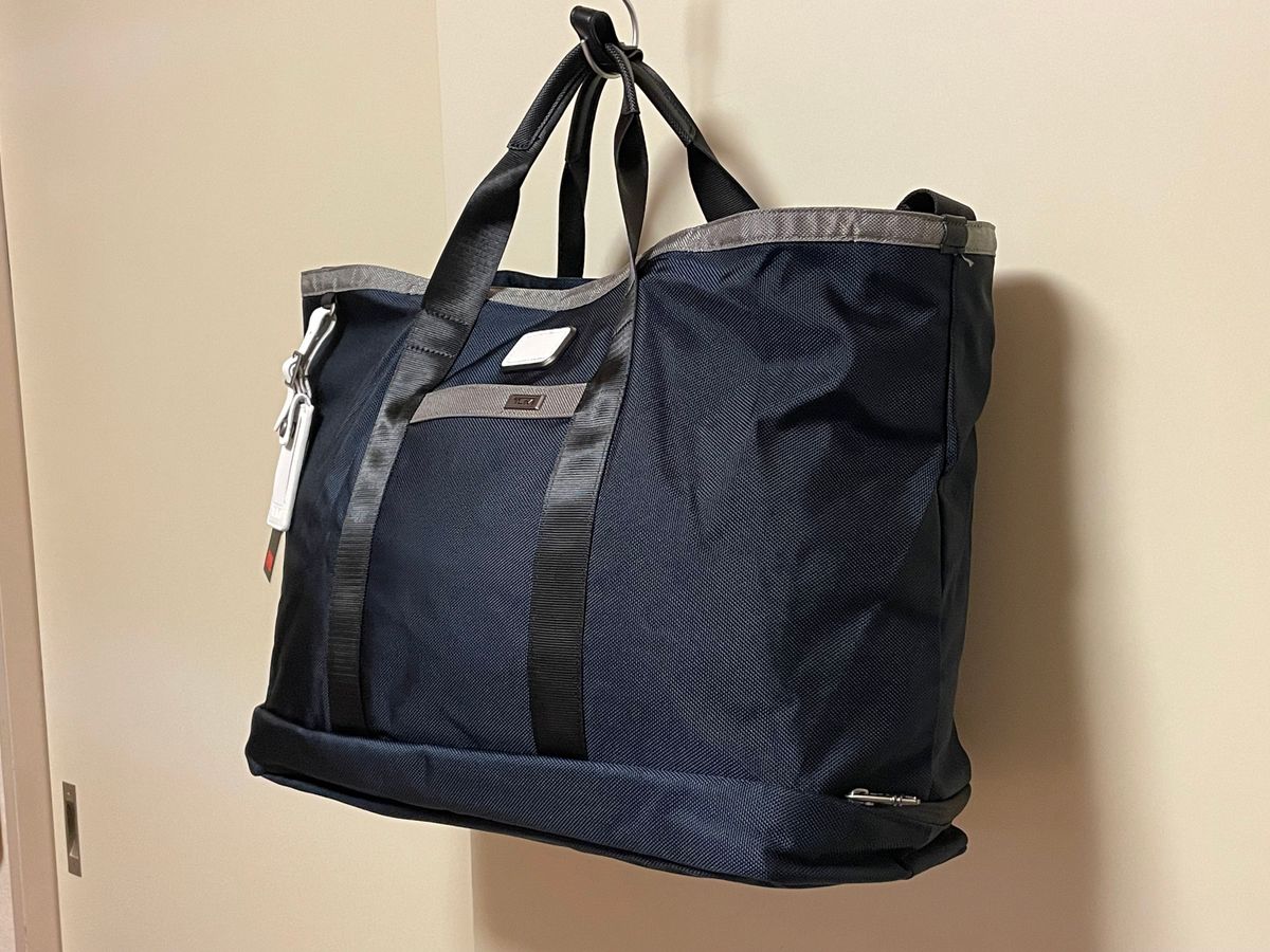未使用】TUMI Alpha3 キャリーオールトート/ロイヤルブルー 未使用】TUMI Alpha3 キャリーオールトート/ロイヤルブルー