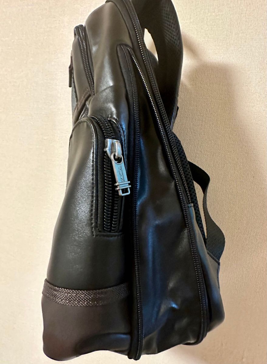 未使用】TUMI ノックス レザー バックパック|Yahoo!フリマ(旧 未使用】TUMI ノックス レザー バックパック|Yahoo!フリマ(旧