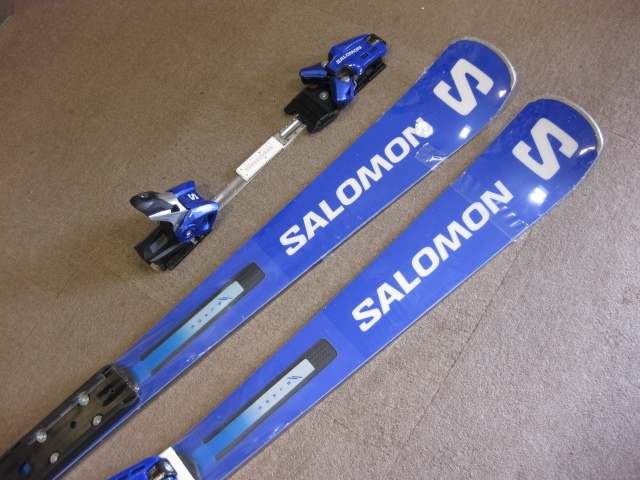 春早割 PRO SALOMON S/RACE 2023/24 サロモン SALOMON 市場品薄 SL