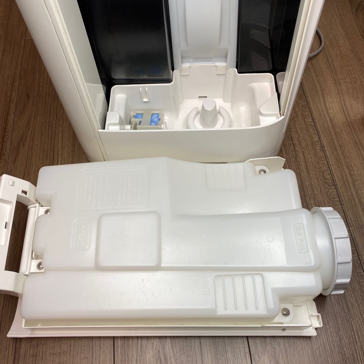 SHARP シャープ 加湿器 空気清浄機 2019年 KI-JS70-W 空気清浄 SHARP シャープ 加湿器 空気清浄機 2019年 KI-JS70-W 空気清浄