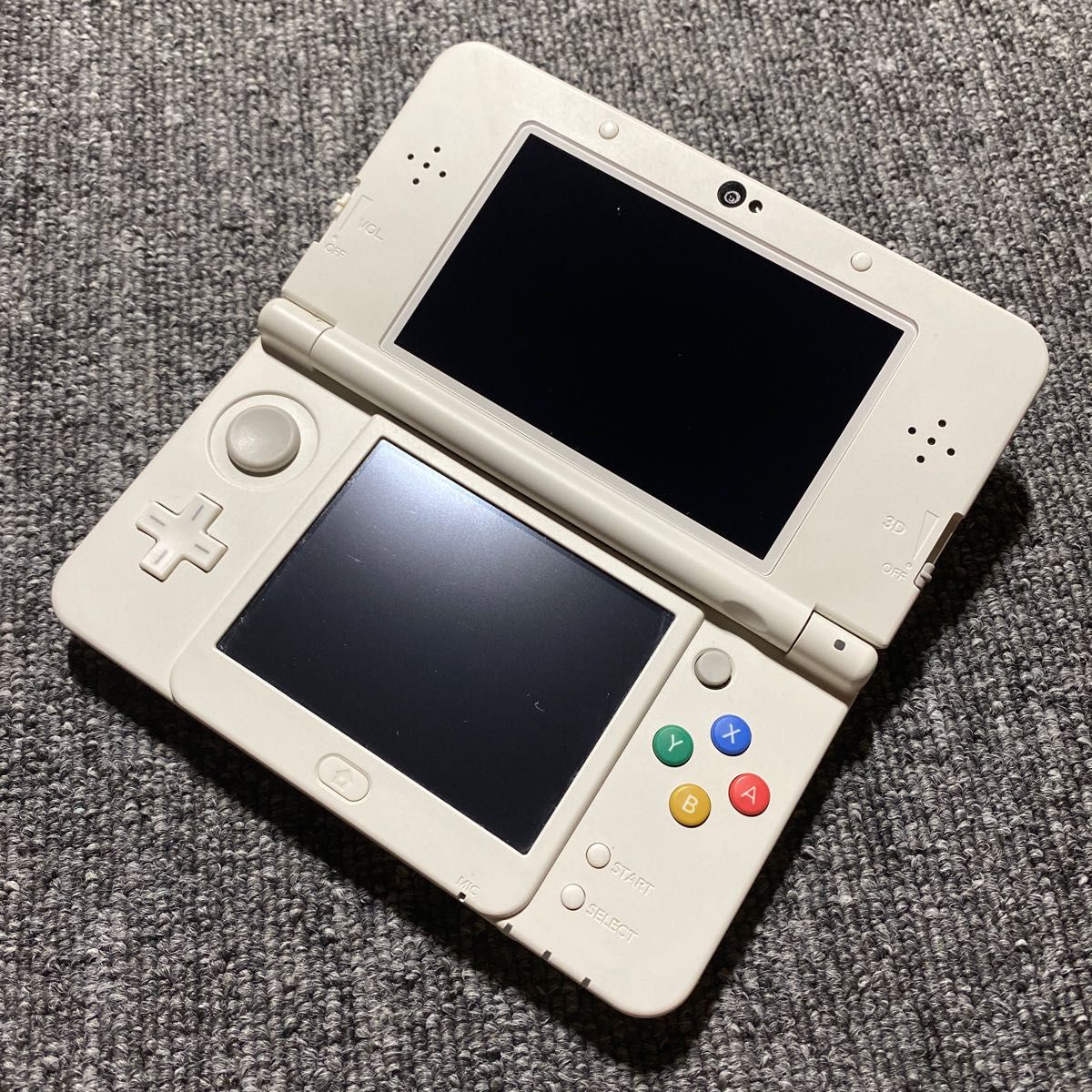 3DS New ニンテンドー3DS ホワイト 充電器付き｜Yahoo!フリマ（旧