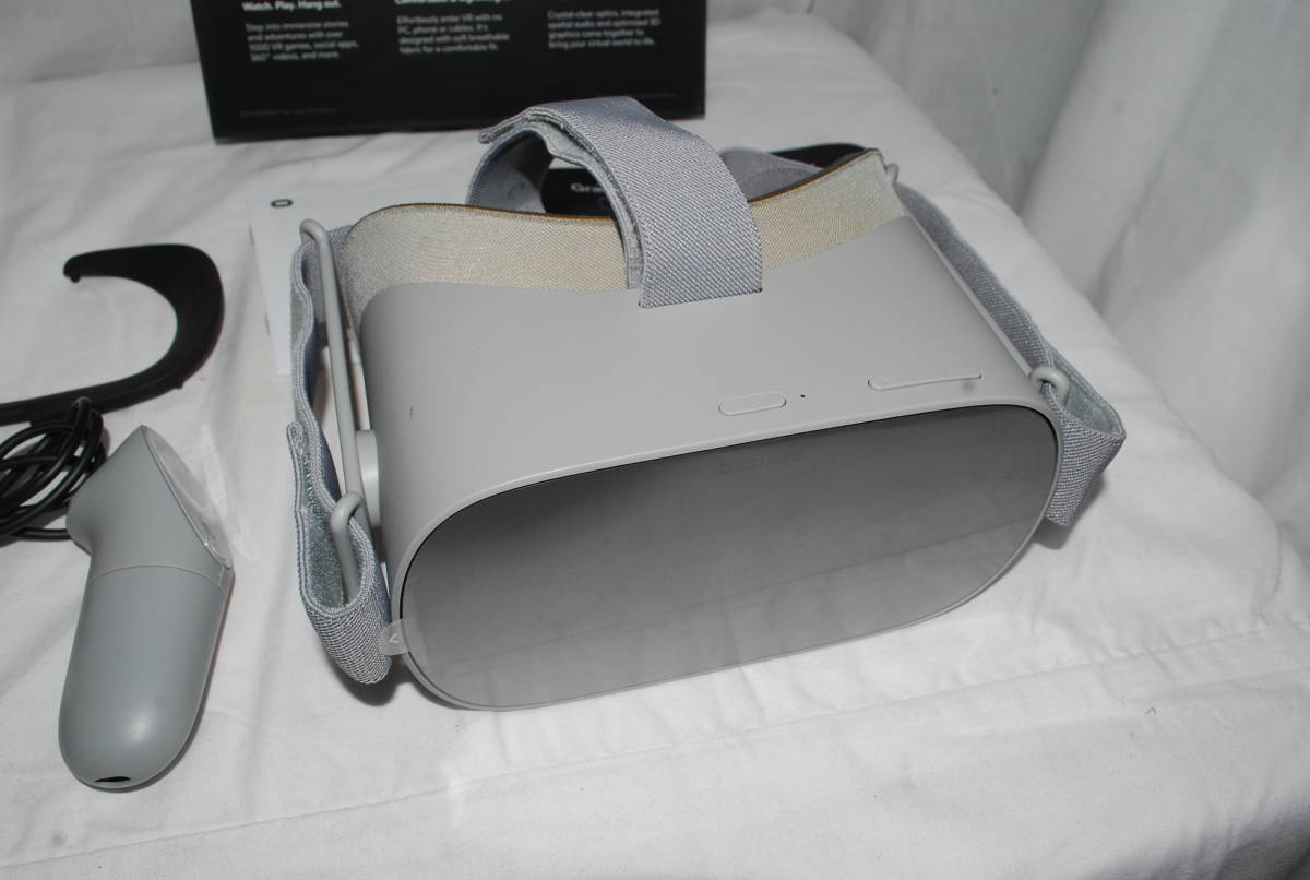 通電確認のみ 現状品 Oculus オキュラス Go 32GB VRヘッドセット MH-A32 スタンドアローンVR リモコン付 _画像6