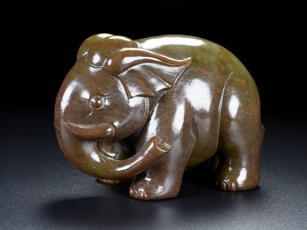 【瓏】和田玉 高古玉彫 玉象擺件 時代物 極細工 手彫り 置物 賞物 中国古美術 蔵出
