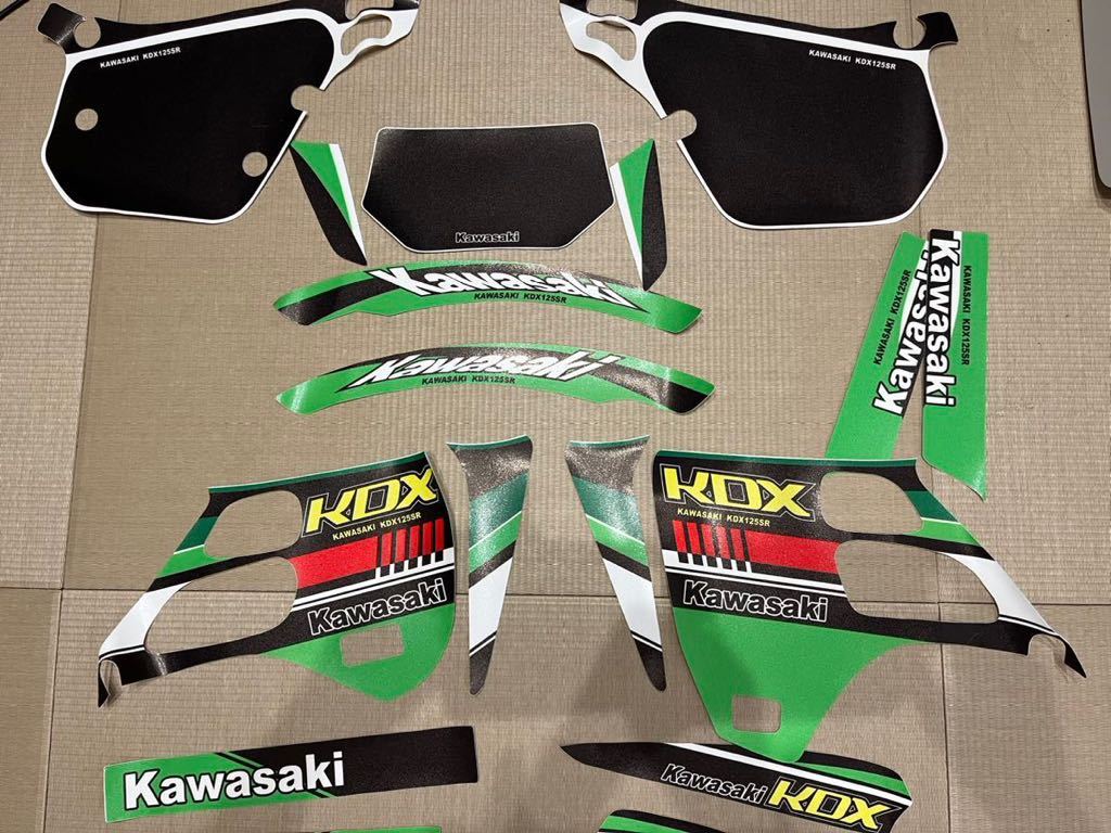 送料無料KDX125デカール シュラウド 外装 サイドカバー フェンダー