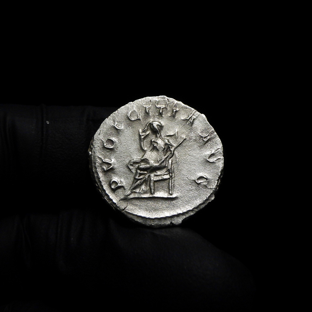 【古代ローマコイン】Herennia Etruscilla（ヘレニア エトルシラ）クリーニング済 シルバーコイン 銀貨 アントニニアヌス(3hPZZLxpW4)_画像5
