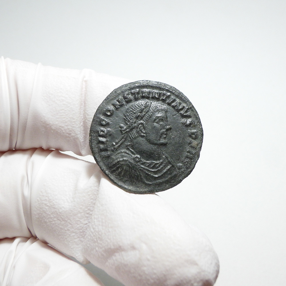 【古代ローマコイン】Constantine I（コンスタンティヌス1世）クリーニング済 ブロンズコイン 銅貨 フォリス(J_WQSZX7dY)_画像2