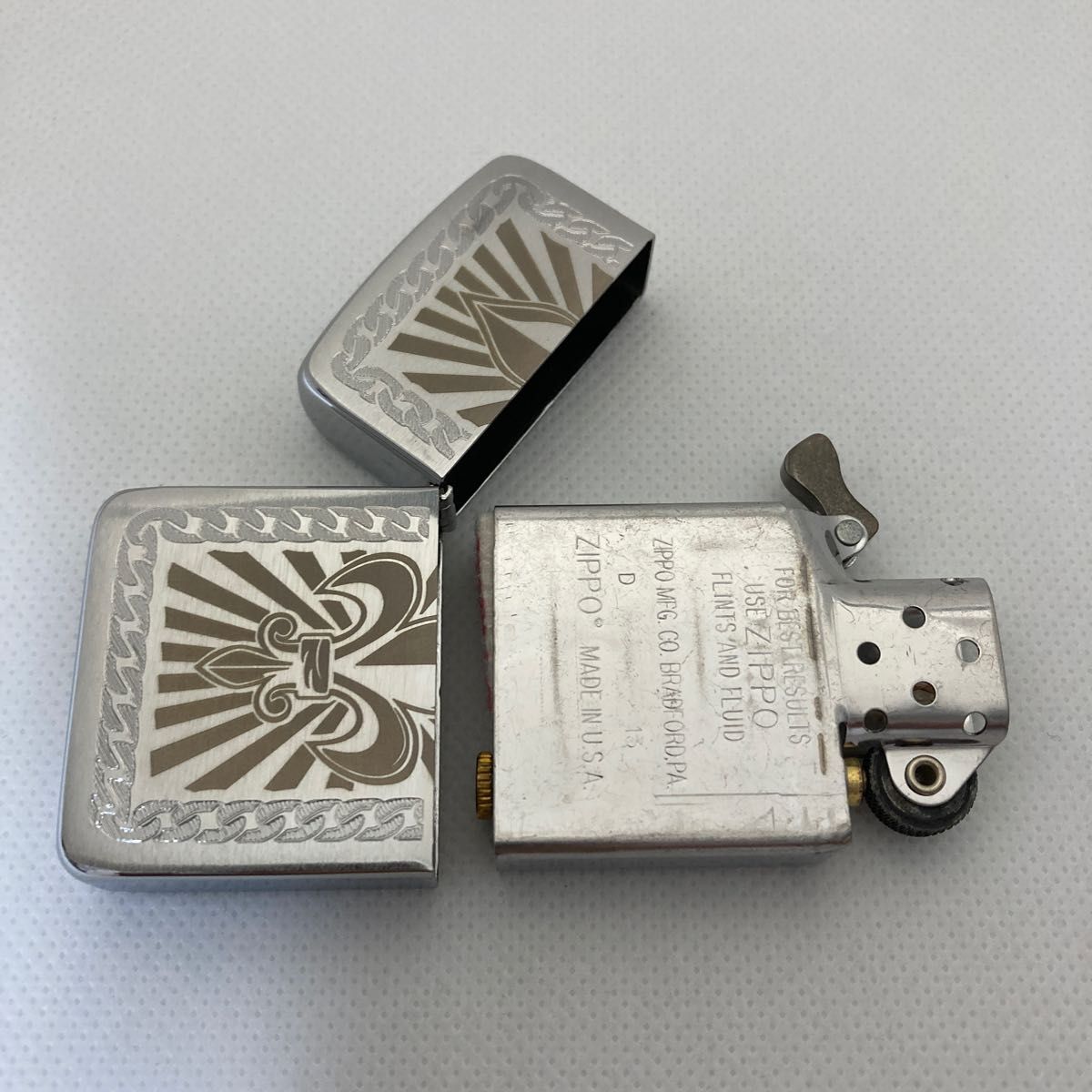 ZIPPO  1941レプリカ　#28325 FLEUR DE LIS  未使用　極美品　箱付き　2013年製