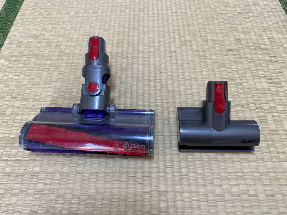 ダイソン Dyson Cyclone V10 Fluffy SV12充電式掃除機|Yahoo ダイソン Dyson Cyclone V10 Fluffy SV12充電式掃除機|Yahoo