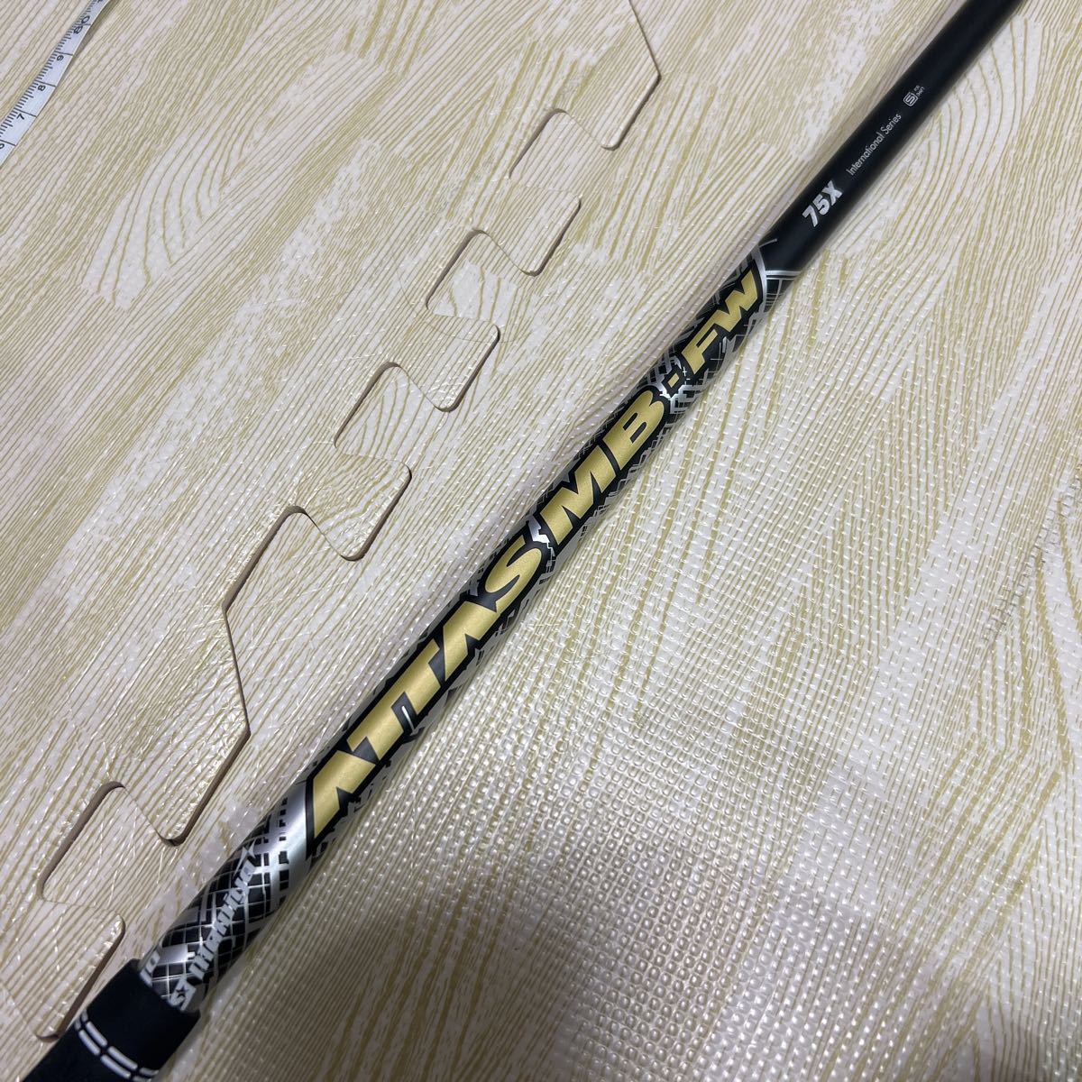 華麗 アッタスmb fw 75X コブラスリーブ付 102cm USTマミヤ フレックス