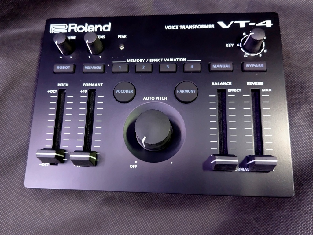 [ outlet special price ]Roland AIRA VT-4 VOICE TRANSFORMER voice * Transformer 