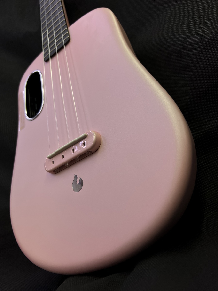 【アウトレット特価】LAVA MUSIC LAVA U 26 インチ FreeBoost（FreeBoost プリアンプ搭載）/Sparkle　Pink