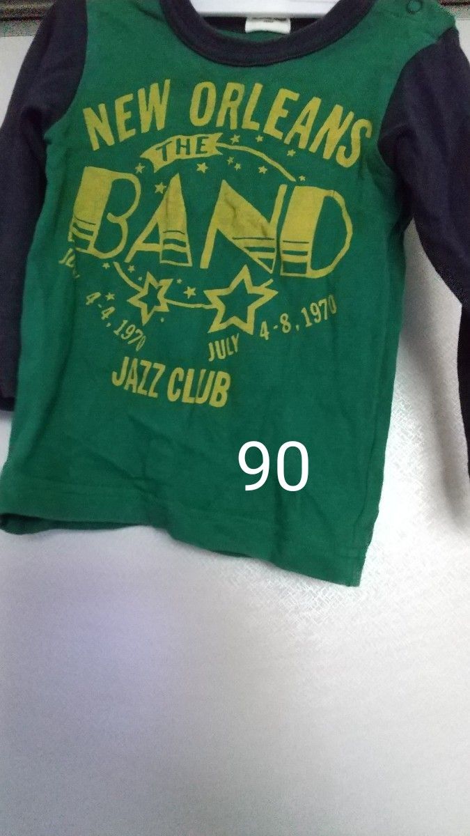 長袖Tシャツ　ロングTシャツ　ロンT　カットソー　肩ボタン　90 緑　紺　ジャズ　F.O.KIDS　JAZZ　バンド　七分袖