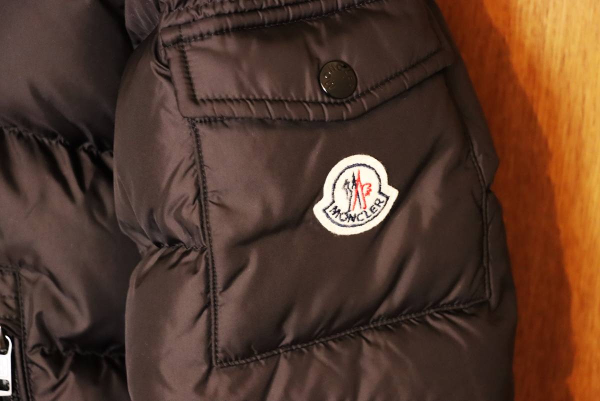 【美品】HYMALAY ダウンジャケット サイズ1 ブラック 国内正規品 モンクレール MONCLER