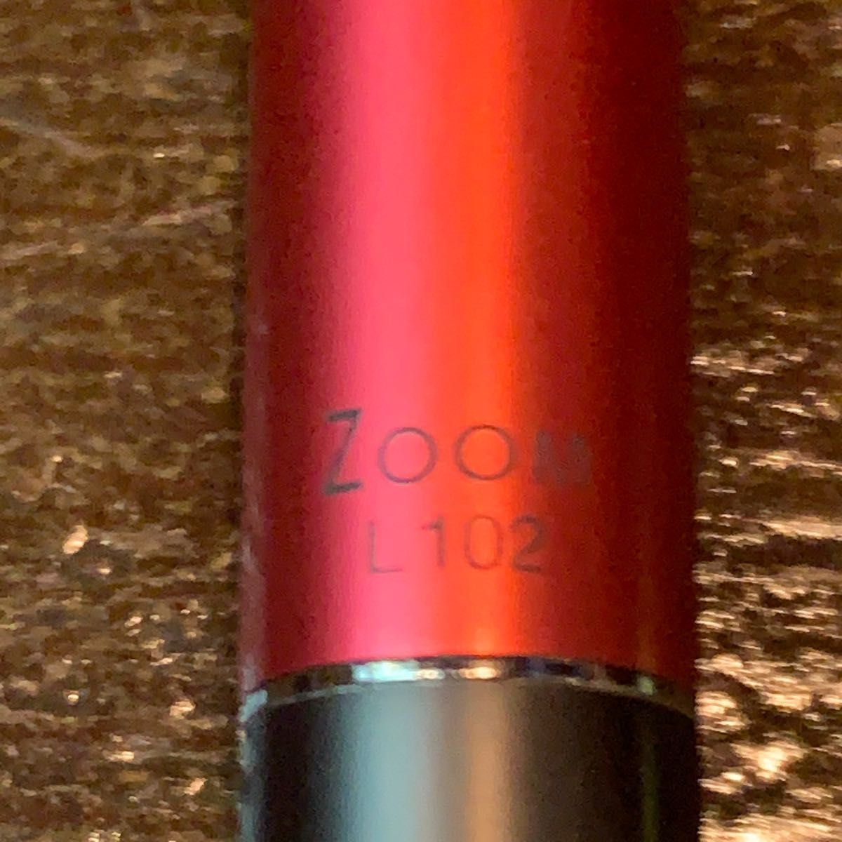 トンボ多機能ボールペン、L102