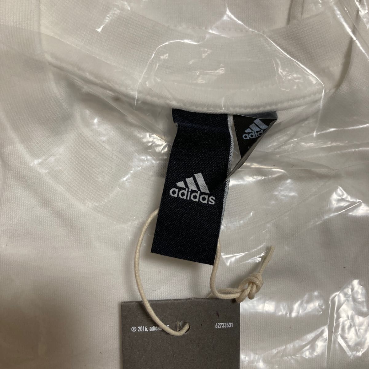 アディダス　adidas キッズ　Tシャツ　150センチ