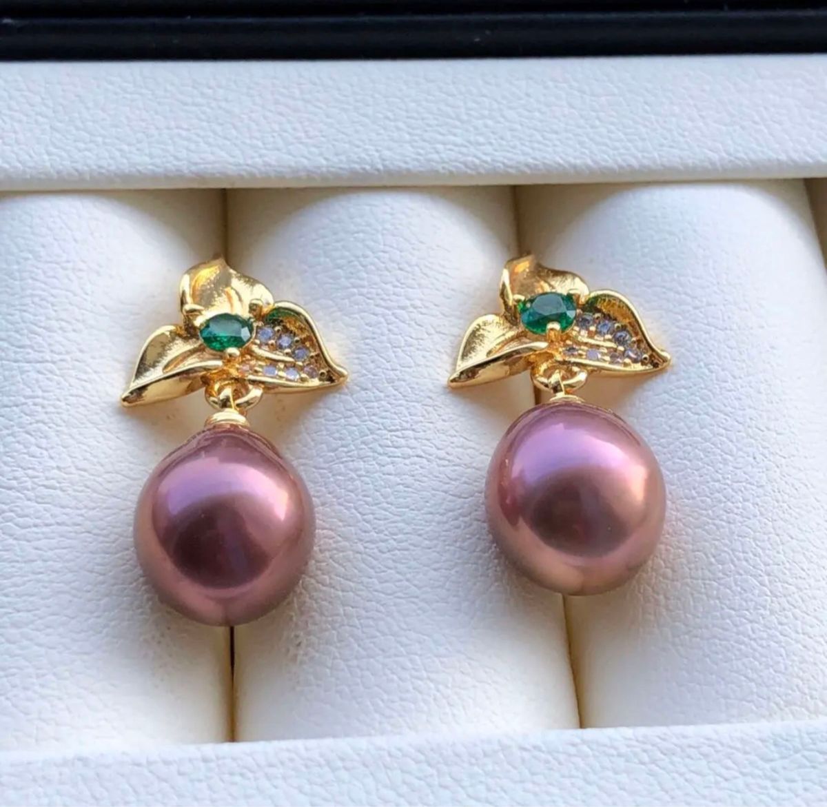 淡水本真珠エジソンパール メタリック系 雫形 お花デザインピアス パールピアス