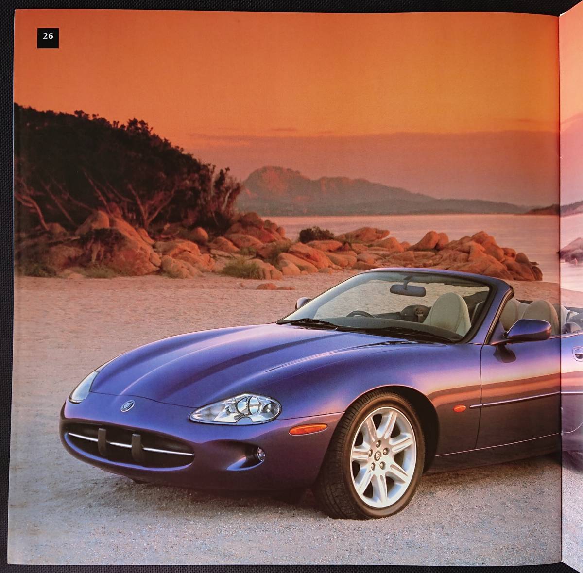 ジャガー　XK8　1997　カタログ　　 W-2823_画像6