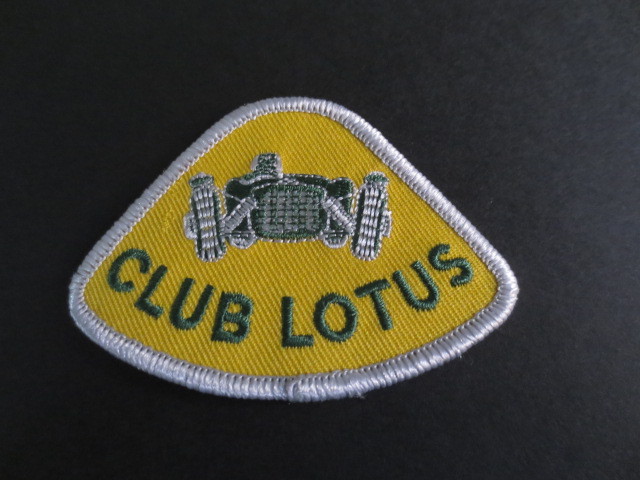 クラブロータス英国製ワッペン・新品・CLUB　LOTUS・スーパーセブン・エラン・エキシージ・ヨーロッパ・英国車・エリート・チャップマン_ロータスカラーで製作されたお洒落な商品