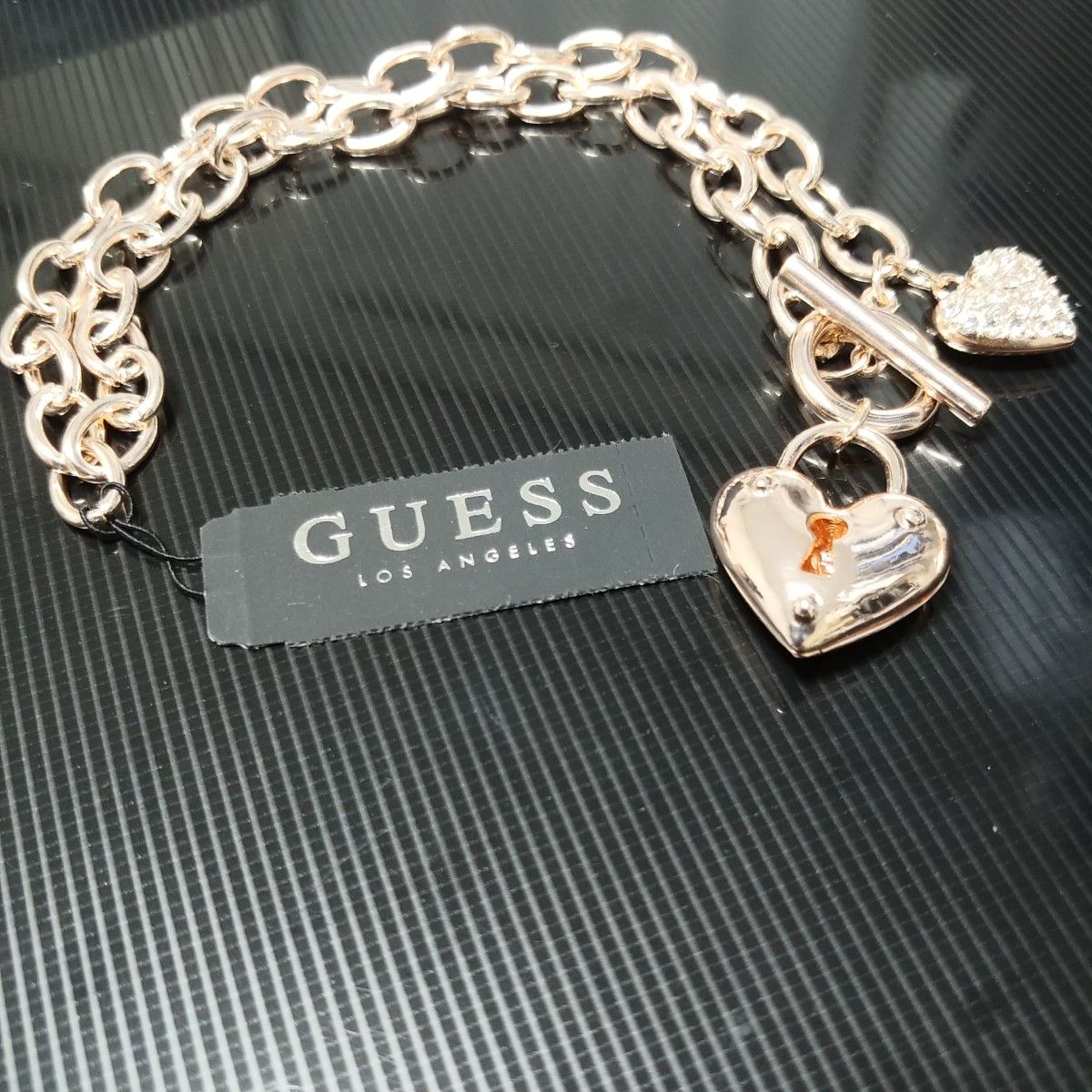 新品◇Guess◇ゲス◇ネックレス◇鍵◇ハート