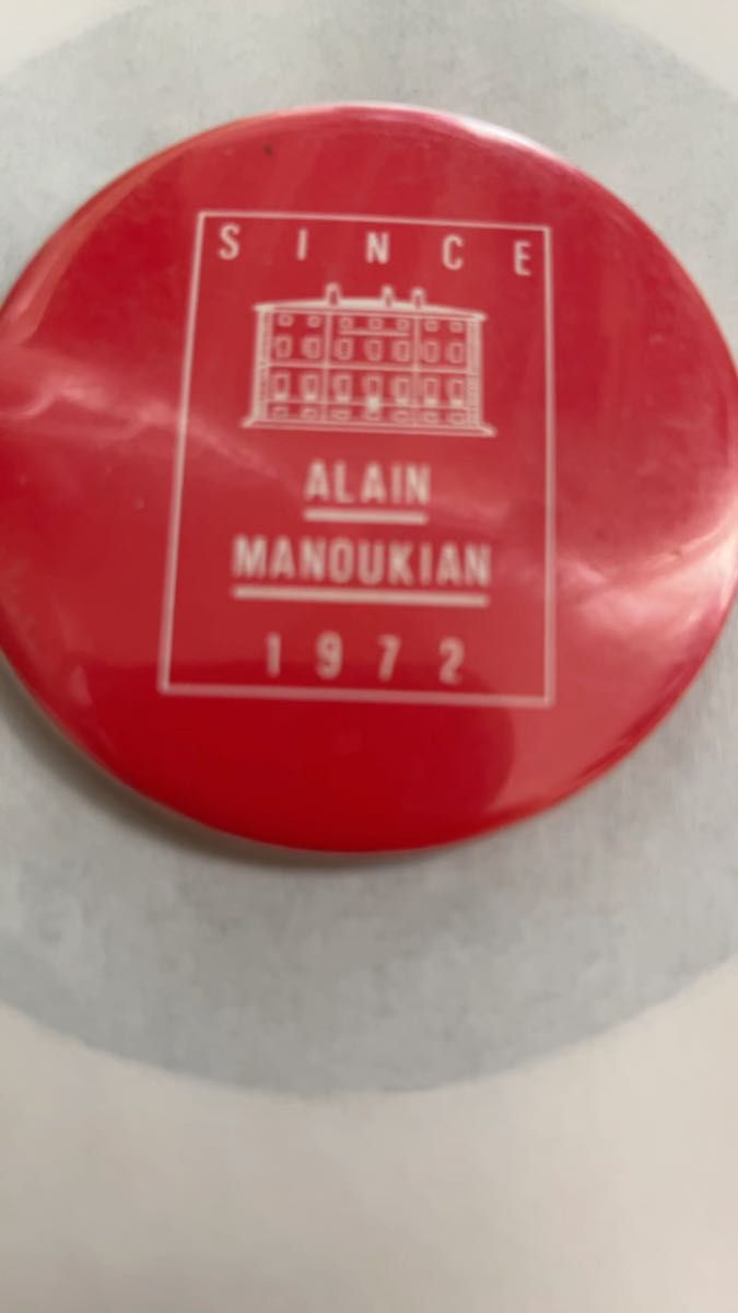 手鏡 アランマヌキャン ALAIN MANOUKIAN since 1972 フランス製 裏側が手のひらサイズのバニティーミラー