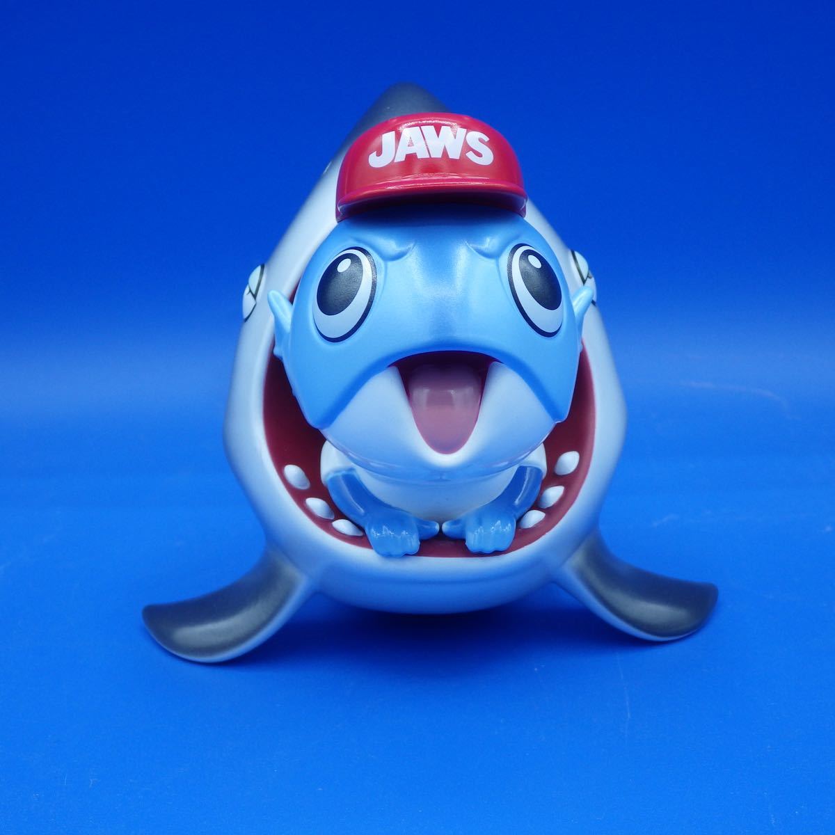 POP MART　JAWS × THE BIGGIE FISH　CHINO LAM　ジョーズ_画像2