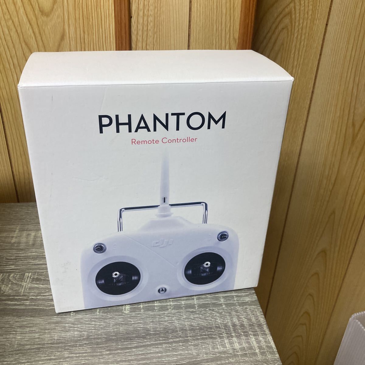 【超美品】900MHz帯で使えるDJI phantom2 vision+ 送信機と受信機_画像3
