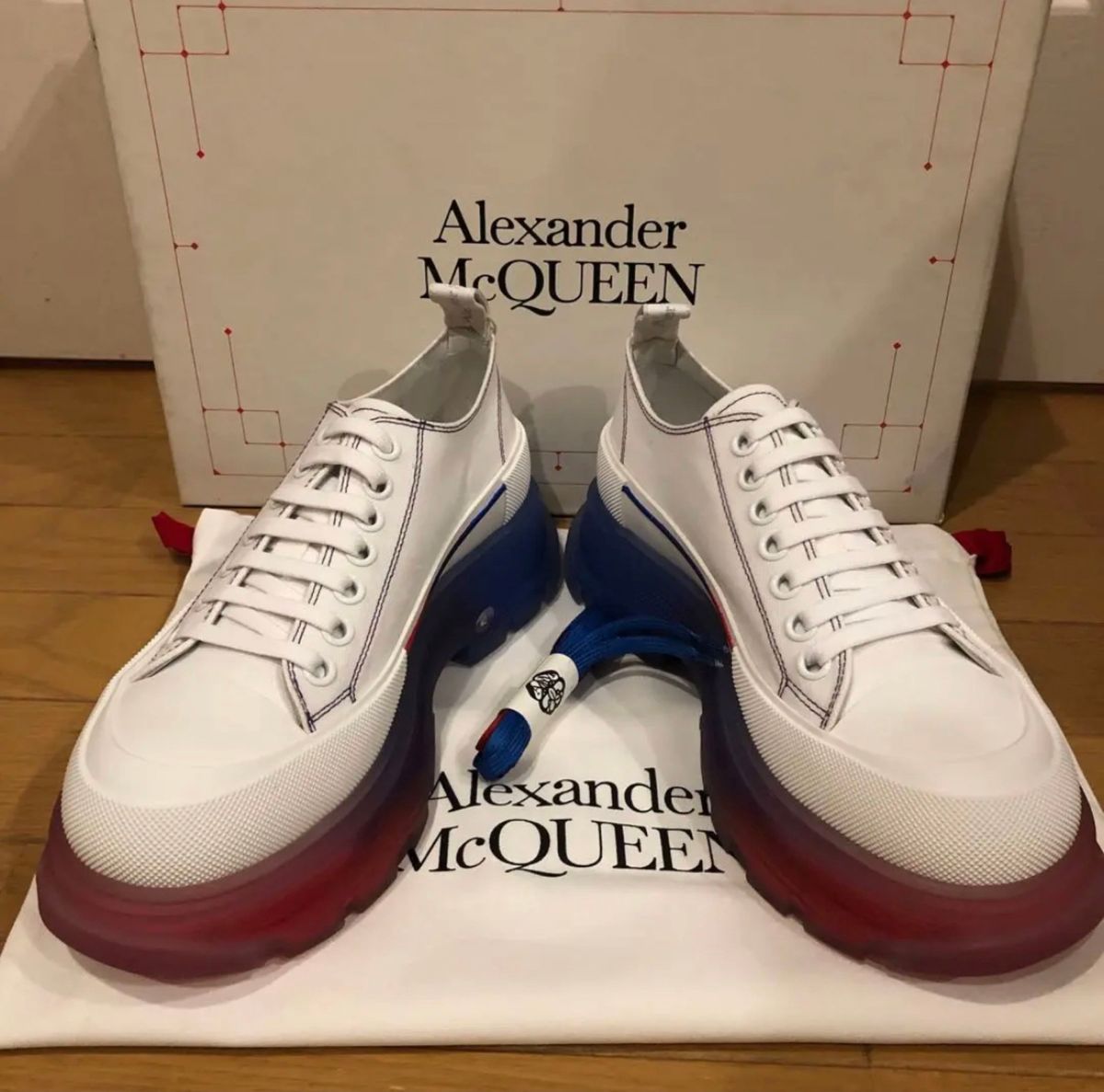 定価138000円 新品未使用 Alexander McQueen アレキサンダー