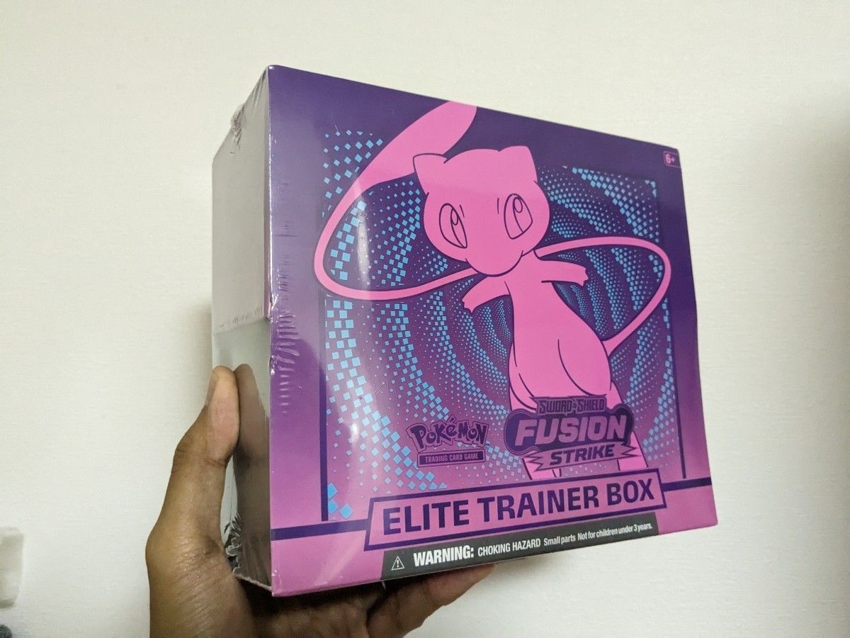 海外限定 ポケカ フュションストライクエリートトレーナー 海外限定 ポケカ フュションストライクエリートトレーナー