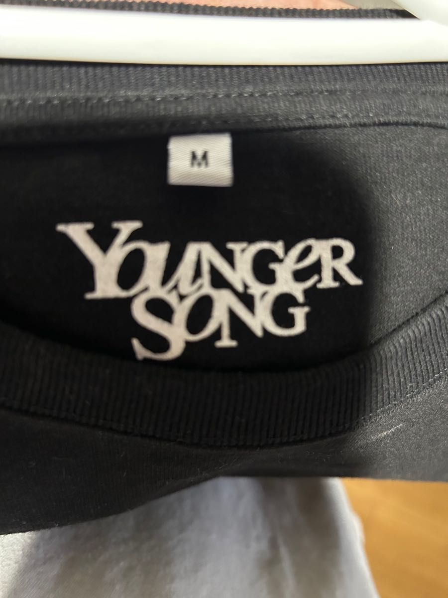 Younger song tシャツ