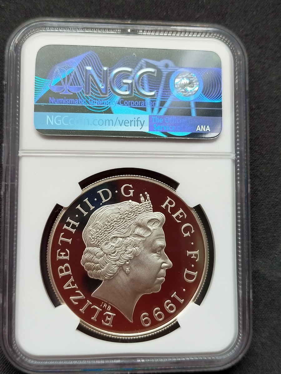 【1円スタート売切り】1999年 エリザベス2世 ダイアナ妃追悼記念 5ポンド銀貨 NGC PF68UC イギリス_画像2