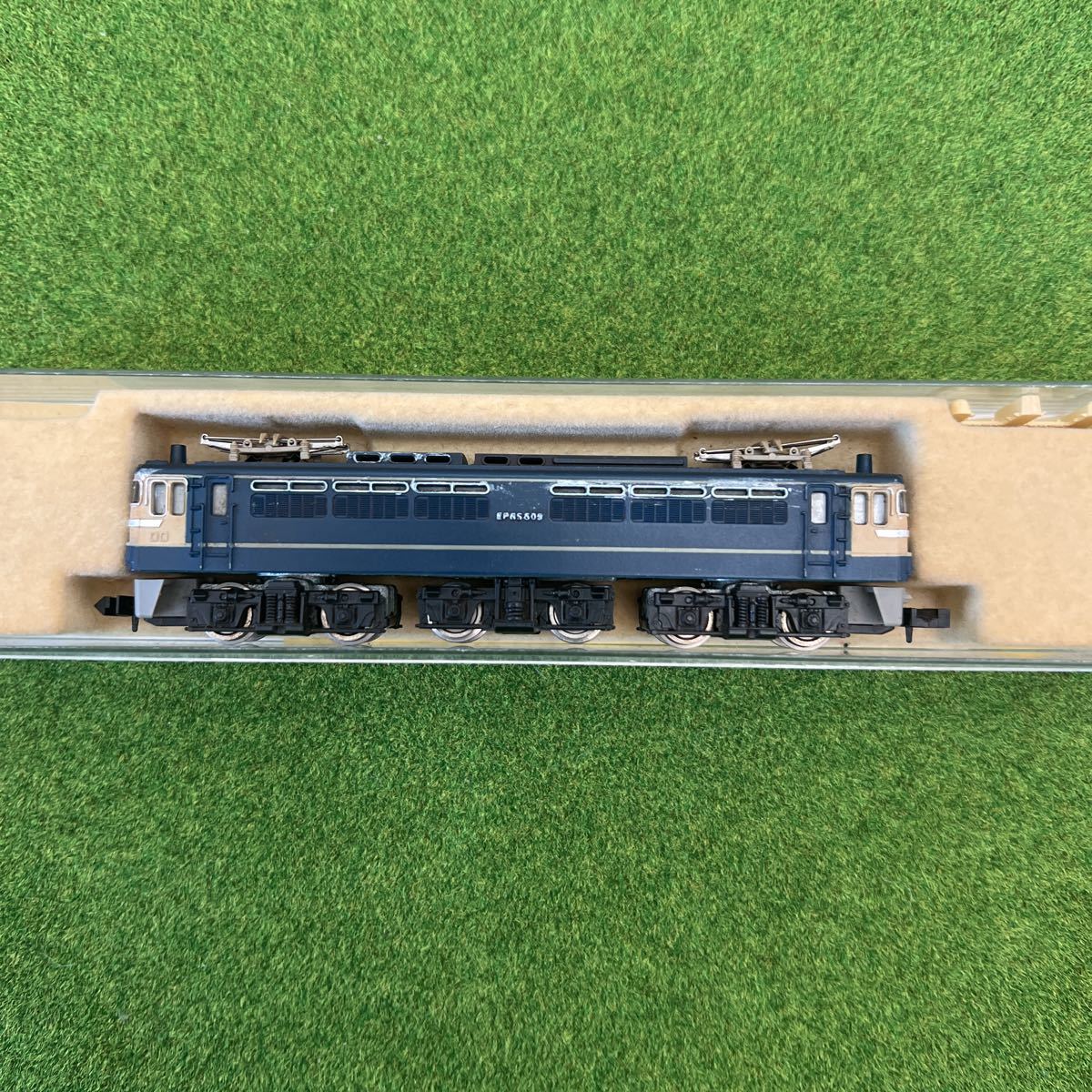 Nゲージ KATO EF65-500番台 電気機関車 特急色 旧製品 ジャンク Nゲージ KATO EF65-500番台 電気機関車 特急色 旧製品 ジャンク