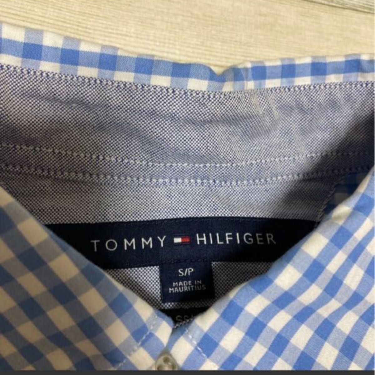 【TOMMY HILFIGER】【未使用・美品】タグ付き　　チェック長袖シャツ　メンズ　レディースの方も