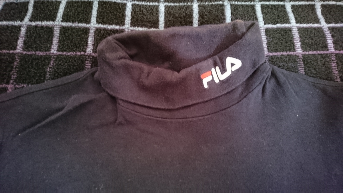 FILA（小杉産業）　ハイネック長袖Tシャツ 130cm_画像2
