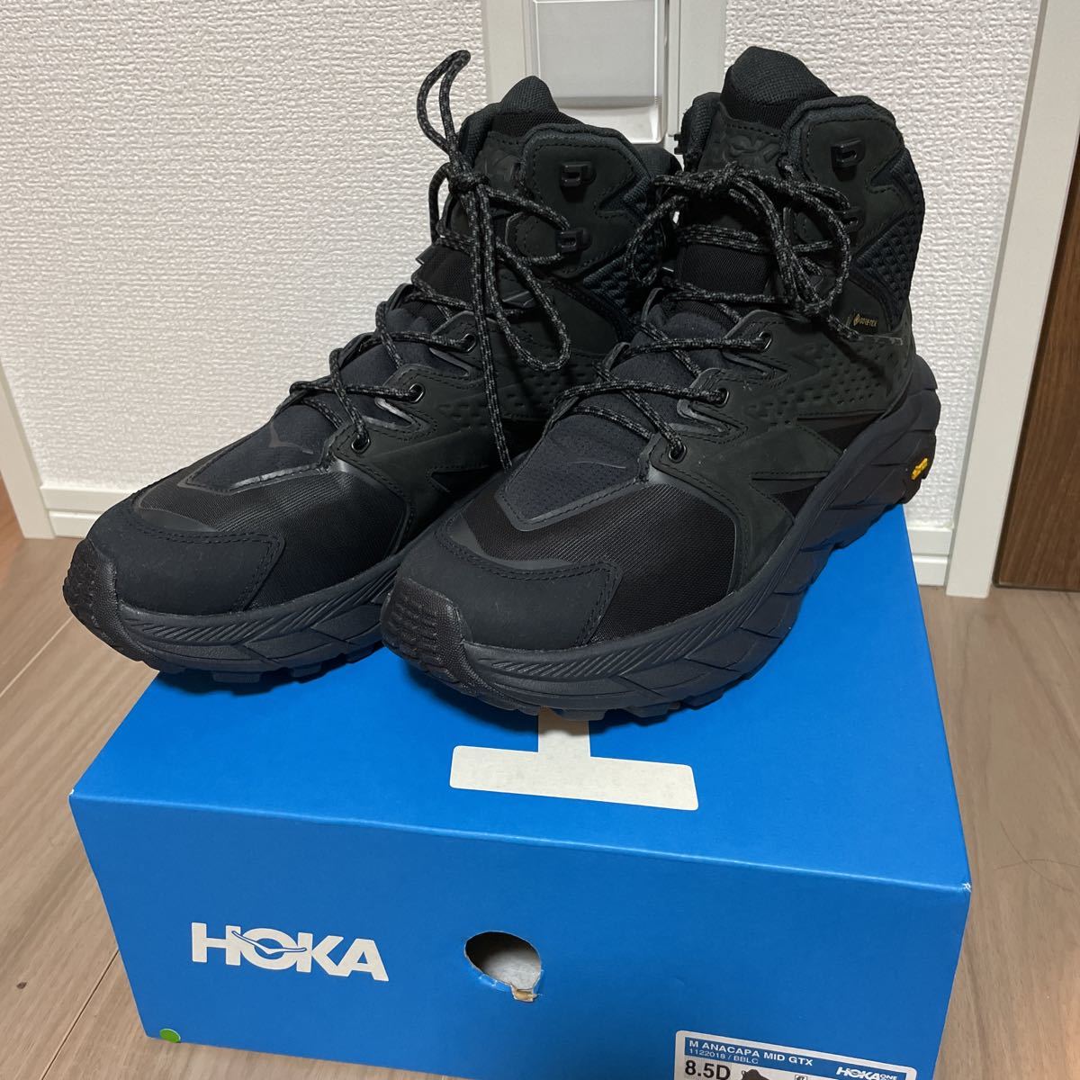 60％OFF】 【新品未使用 送料無料】HOKA ONEONE ゴアテックス GTX