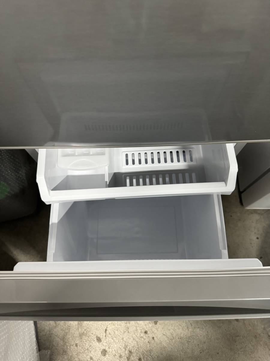 【特価セール】AQUA/アクア 冷凍冷蔵庫 AQR-13M（S) 2022年製 2ドア 126L_画像9