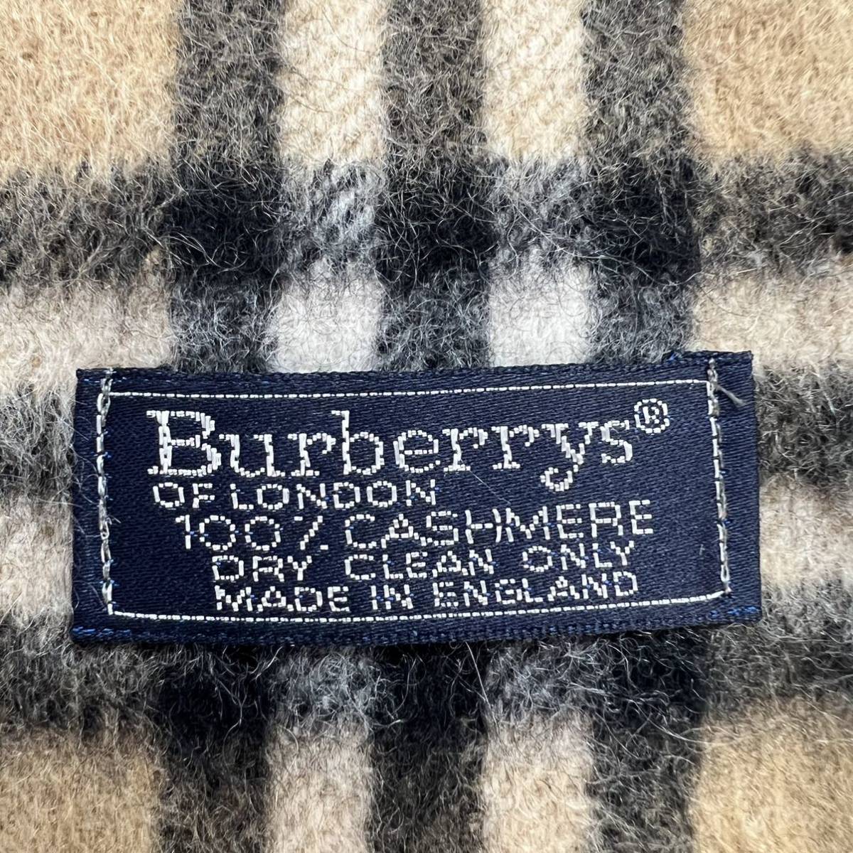 極美品 BURBERRYS OF LONDON バーバリーズ マフラー ノバチェック柄 フリンジ カシミヤ100% キャメル ベージュ イングランド製 上質 A2451_画像6